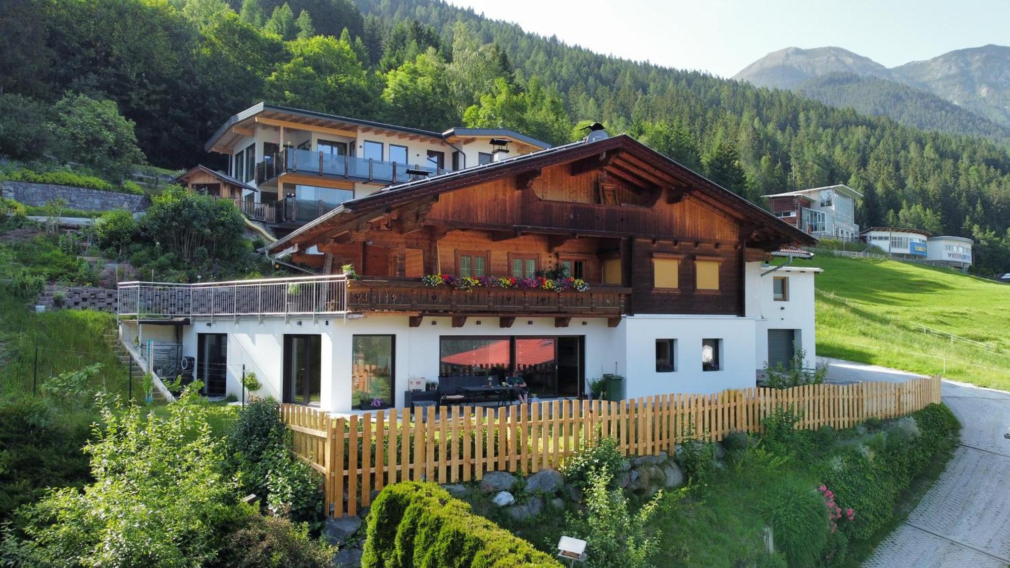 Ferienwohnung Talblick Fulpmes Bagian luar foto